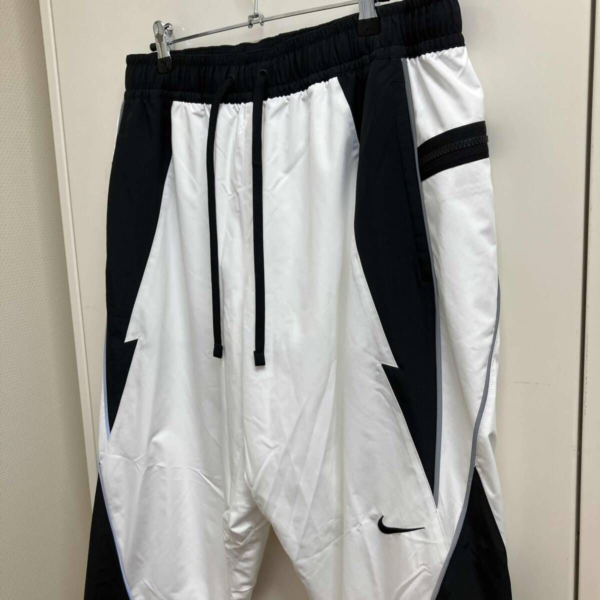 NIKE X ACRONYM その他ロングパンツ Woven Pants CZ4672-100 バイ