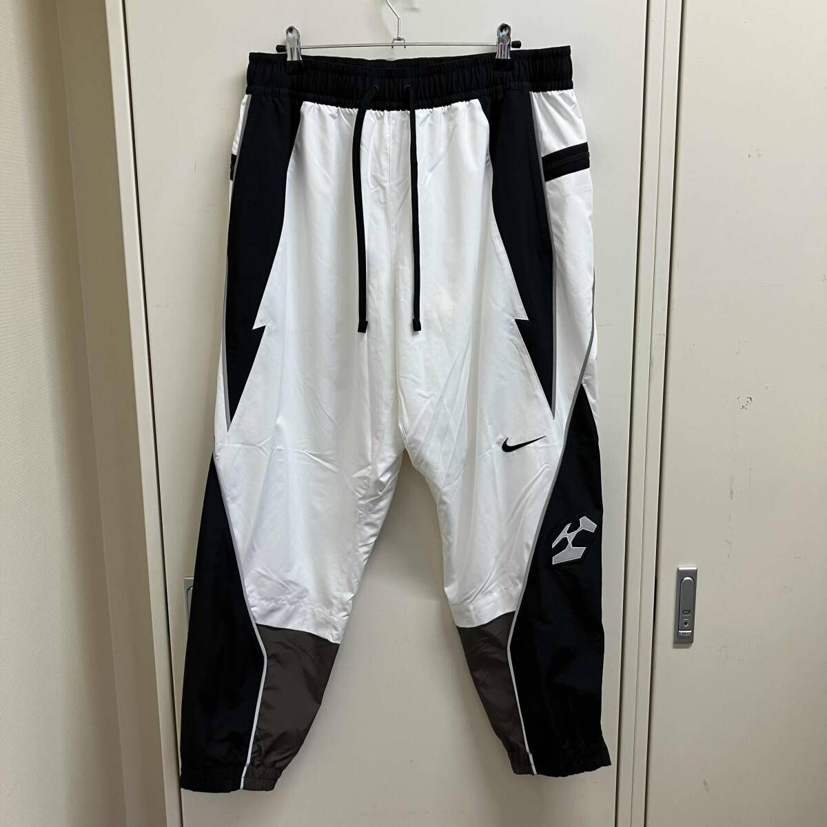 NIKE X ACRONYM その他ロングパンツ Woven Pants CZ4672-100 バイ
