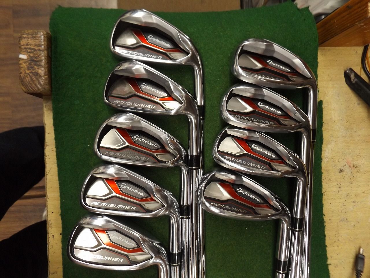 4181 AERO BURANER #4-PW,AW,SW KBS C-TAPER 90 S テーラーメイド エアロバーナー アイアンセット ゴルフクラブ .030969