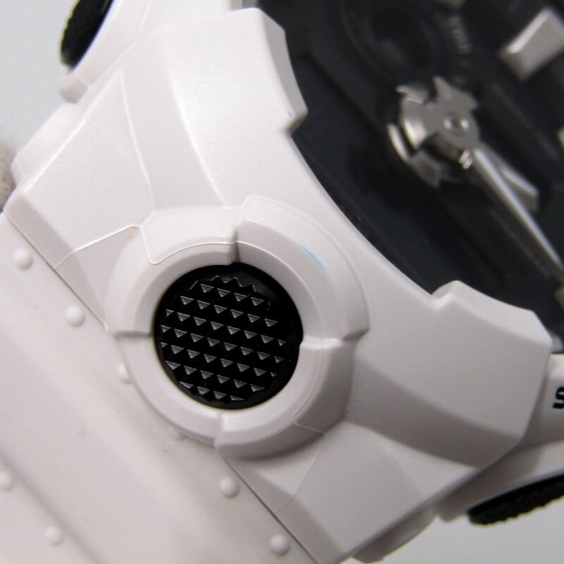 CASIO G-SHOCK Gショック GA-700-7AJF アナデジ 3Dフェイスデザイン