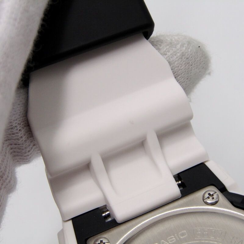 CASIO G-SHOCK Gショック GA-700-7AJF アナデジ 3Dフェイスデザイン