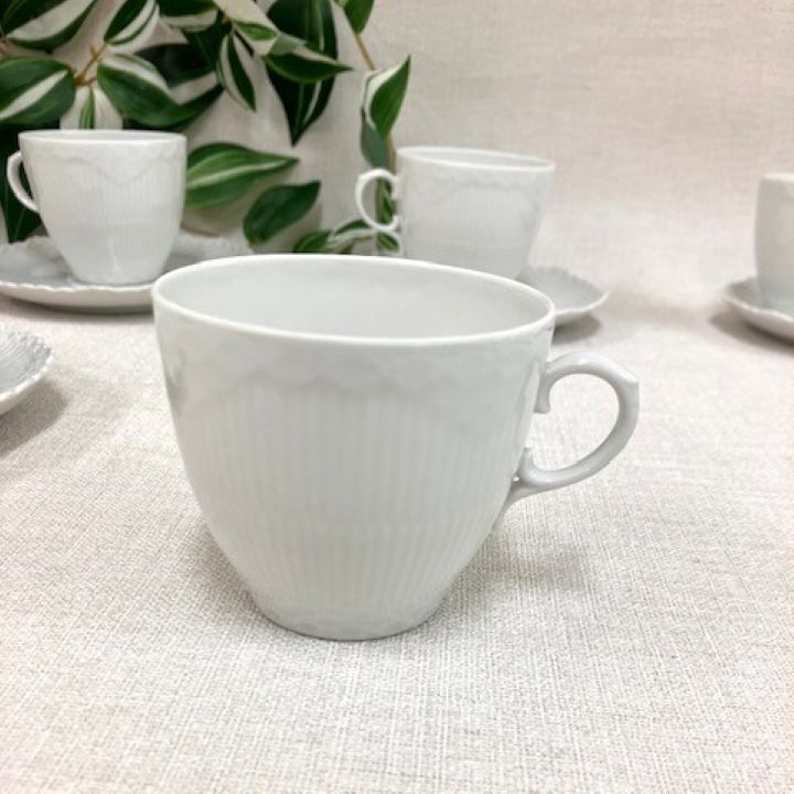 ロイヤルコペンハーゲン ホワイトフルーテッド ハーフレース カップ 