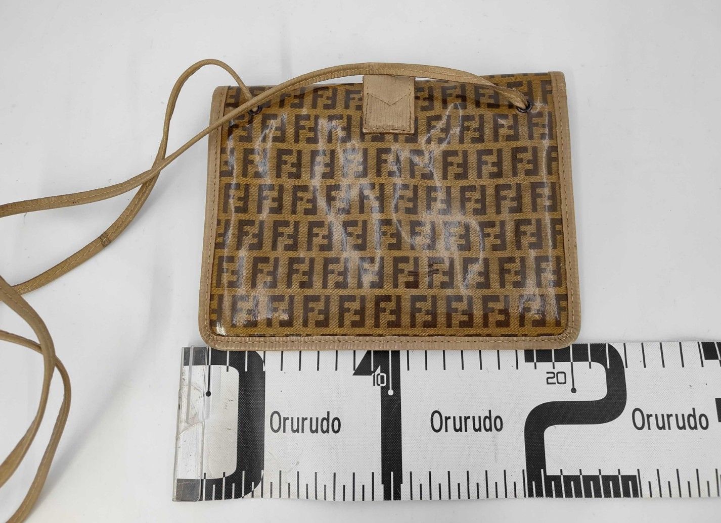 フェンディ FENDI ズッカ FF柄 ショルダーバッグ ポシェット クロス 