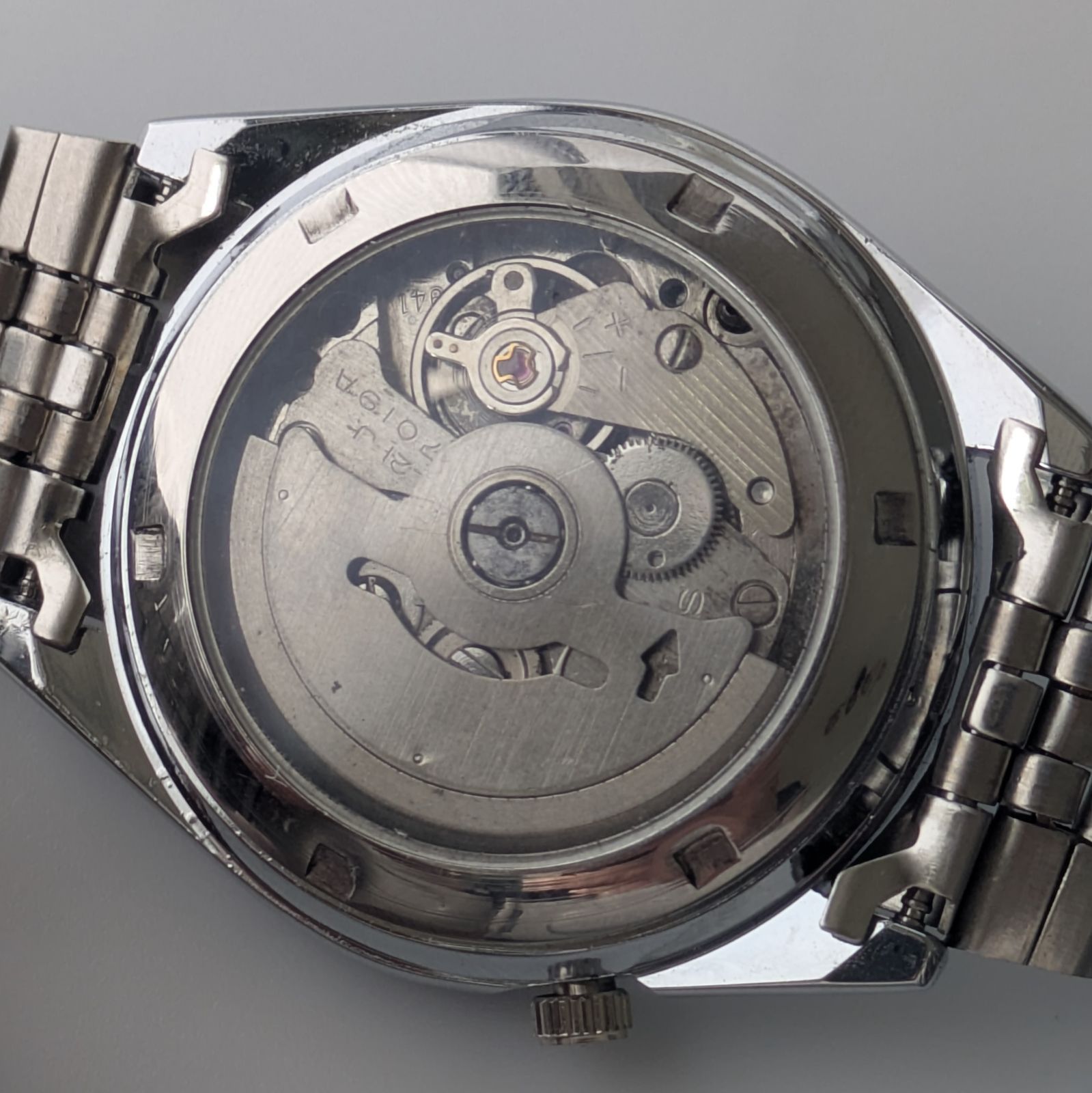 SEIKO セイコー5 自動巻き ヴィンテージ ブラック文字盤 バー