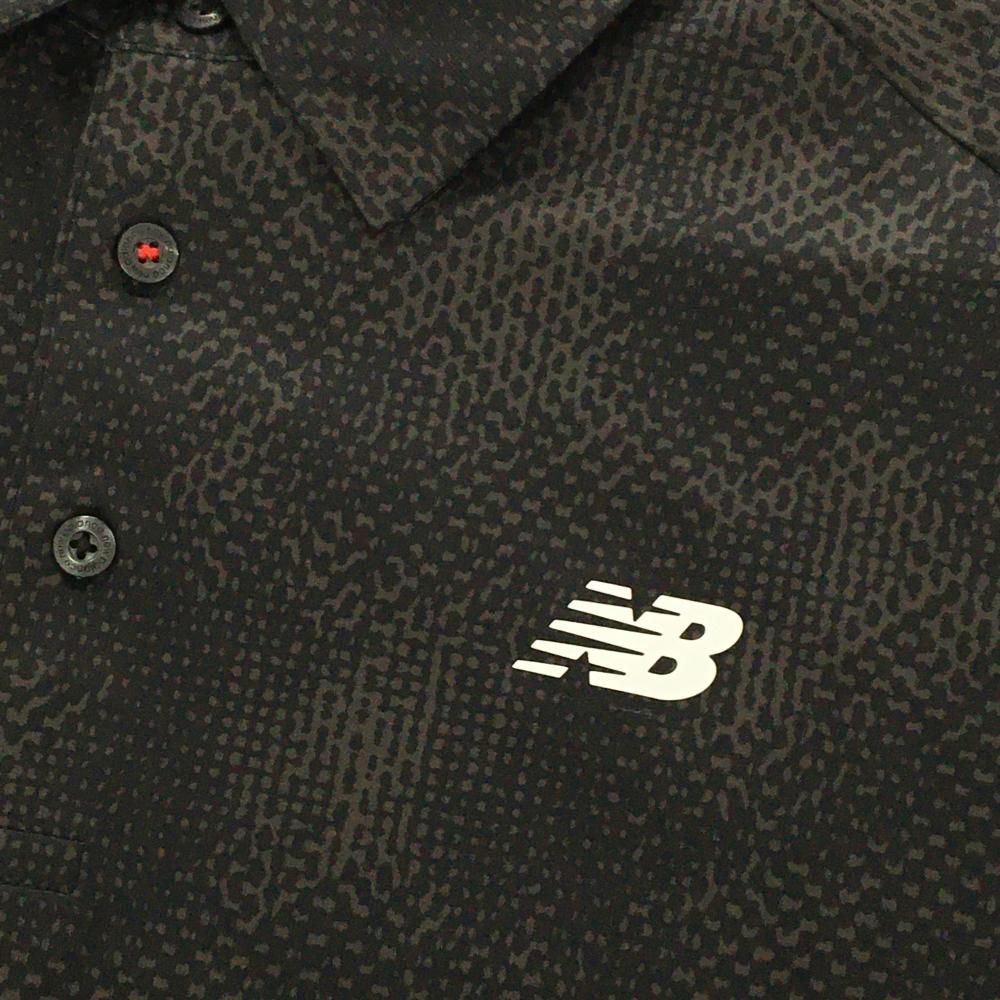 超美品】ニューバランスゴルフ 半袖ポロシャツ 黒×グレー系 総柄 胸