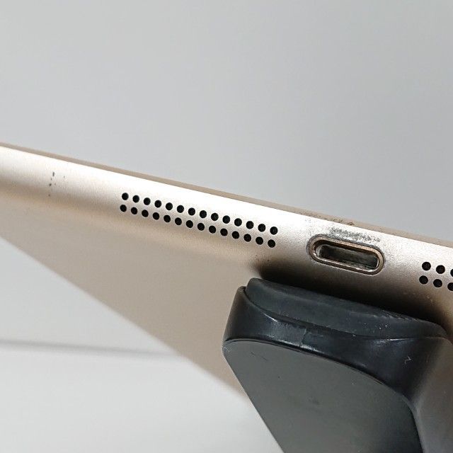 iPad mini 3 Wi-Fi + Cellular 16GB SIMフリー ゴールド 送料無料 本体