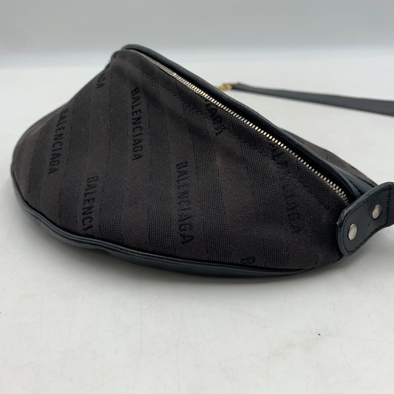 中古品】 BALENCIAGA バレンシアガ 518163 スーベニアXS ジャガード