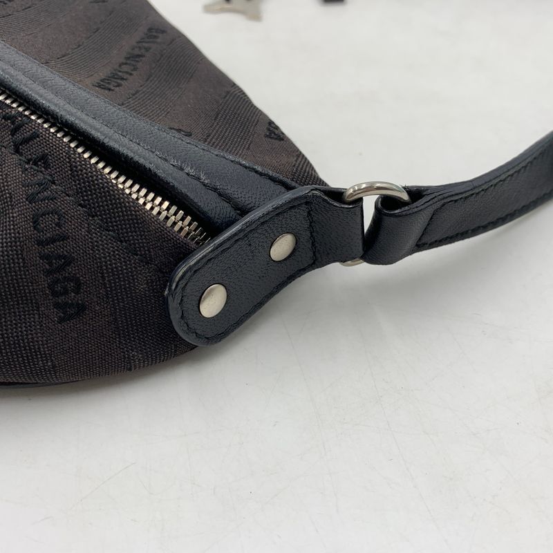 中古品】 BALENCIAGA バレンシアガ 518163 スーベニアXS ジャガード