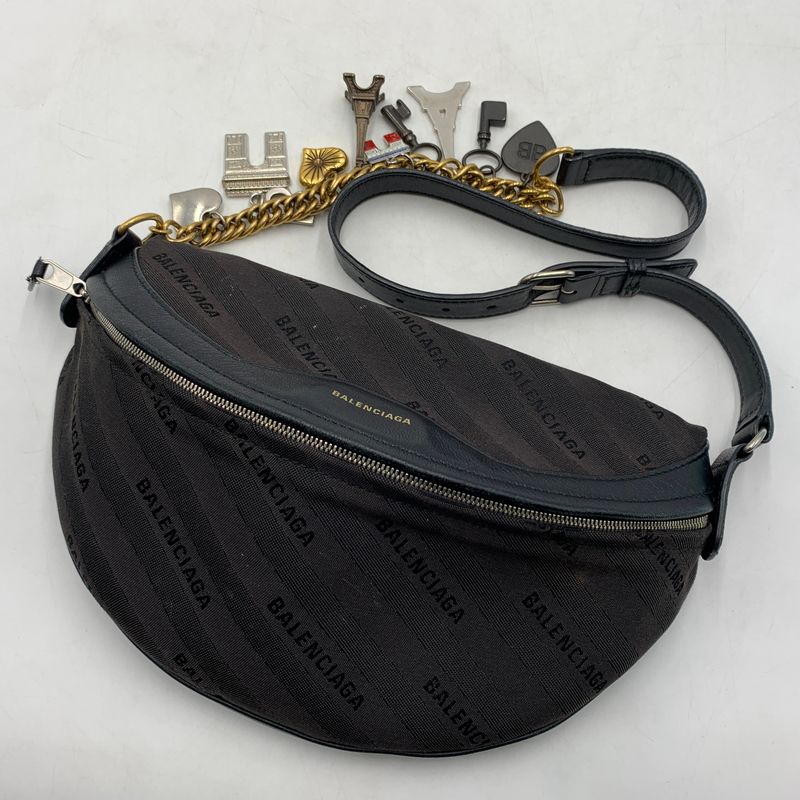 中古品】 BALENCIAGA バレンシアガ 518163 スーベニアXS ジャガード