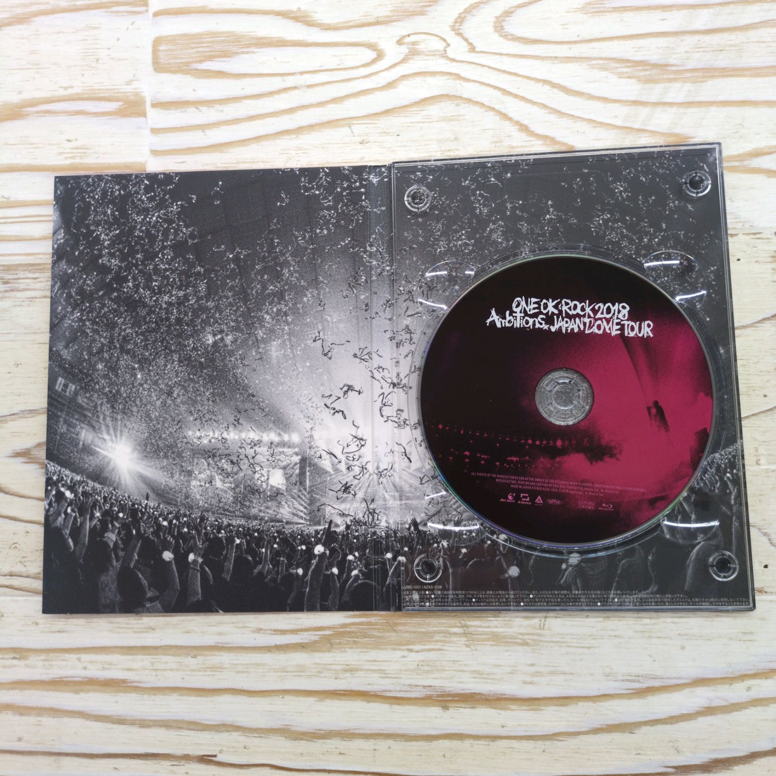 ONE OK ROCK（ワンオクロック）2018年ライブツアーの【ブルーレイ（Blu 