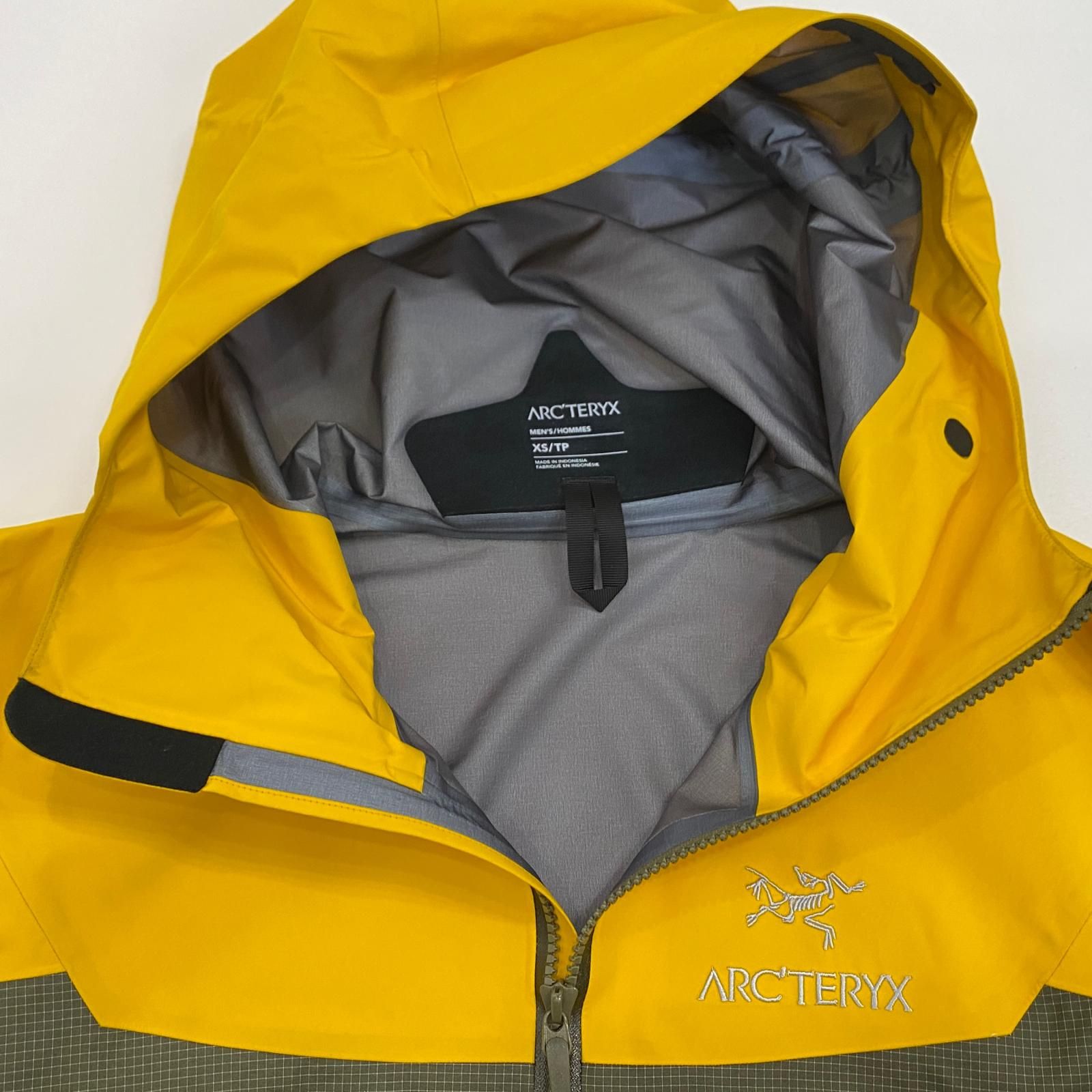 姫路東店】 中古 ARC'TERYX | アークテリクス マウンテンパーカー