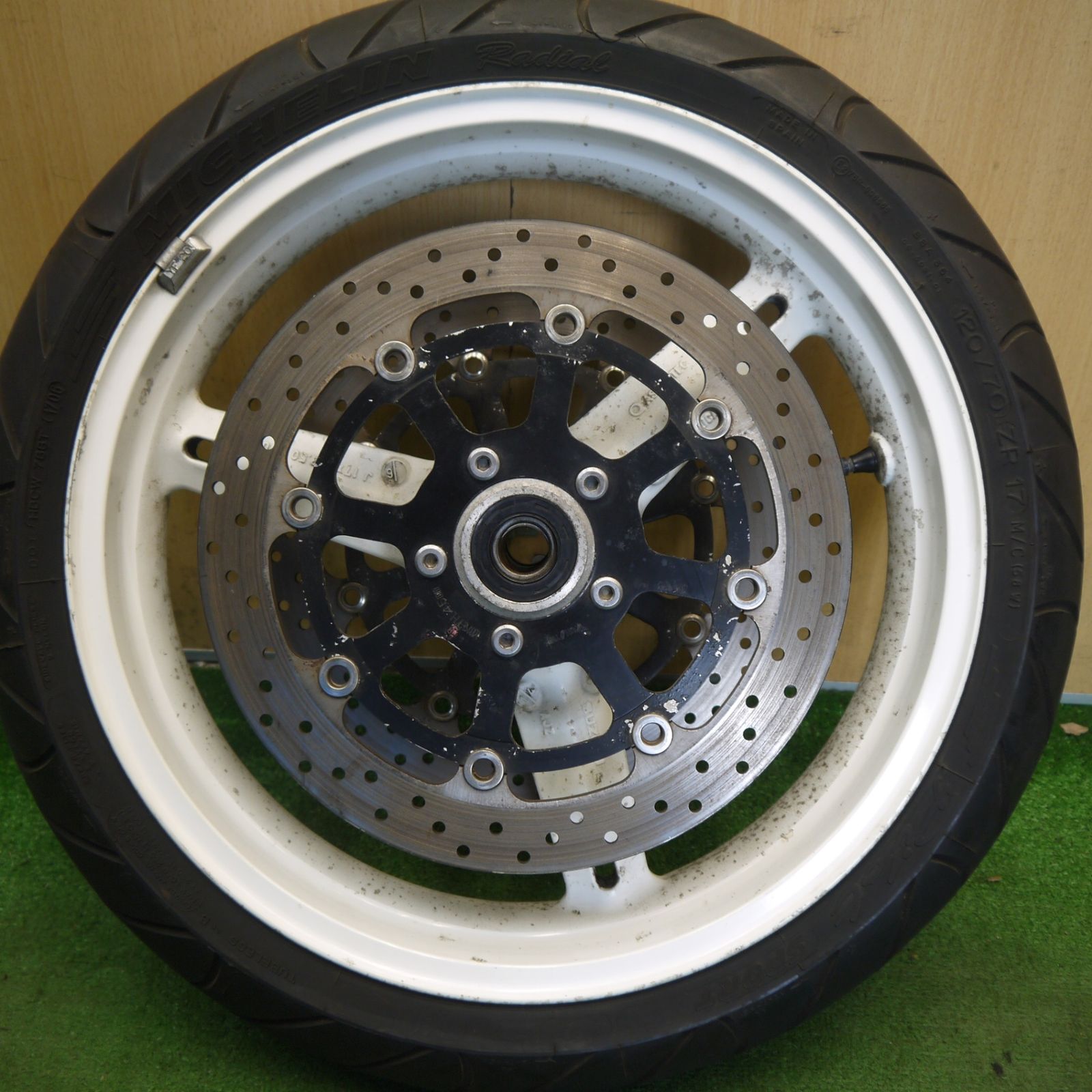 1本価格◎スズキ 純正 120/70 Z R17 ミシュラン POWER Super Sport 17インチ GSX-R1000 バイク フロント◎6062901Hノ