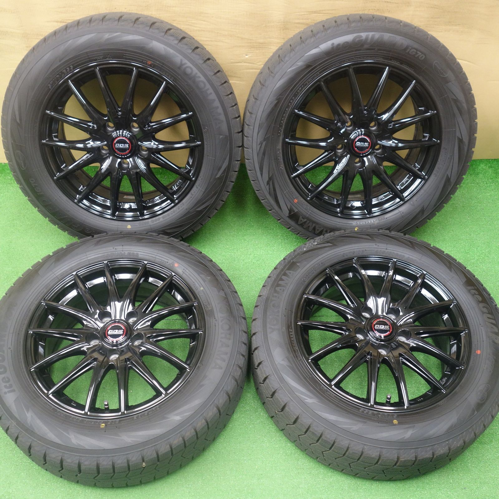 バリ溝！25年！キレイ！ほぼ10分◎スタッドレス 205/60R16 ヨコハマ 