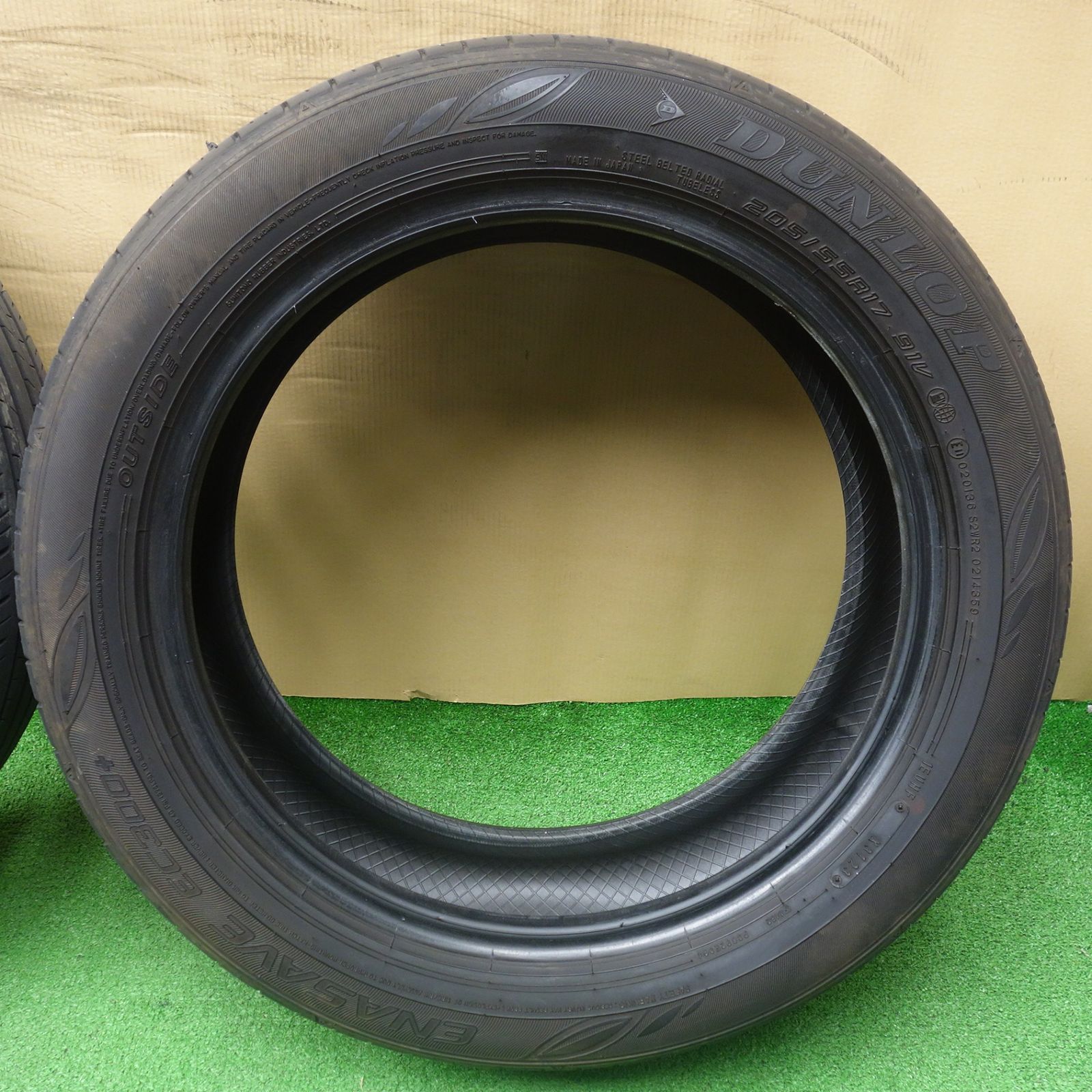 バリ溝！23年！8.5分☆205/55R17 ダンロップ エナセーブ EC300+ タイヤ 