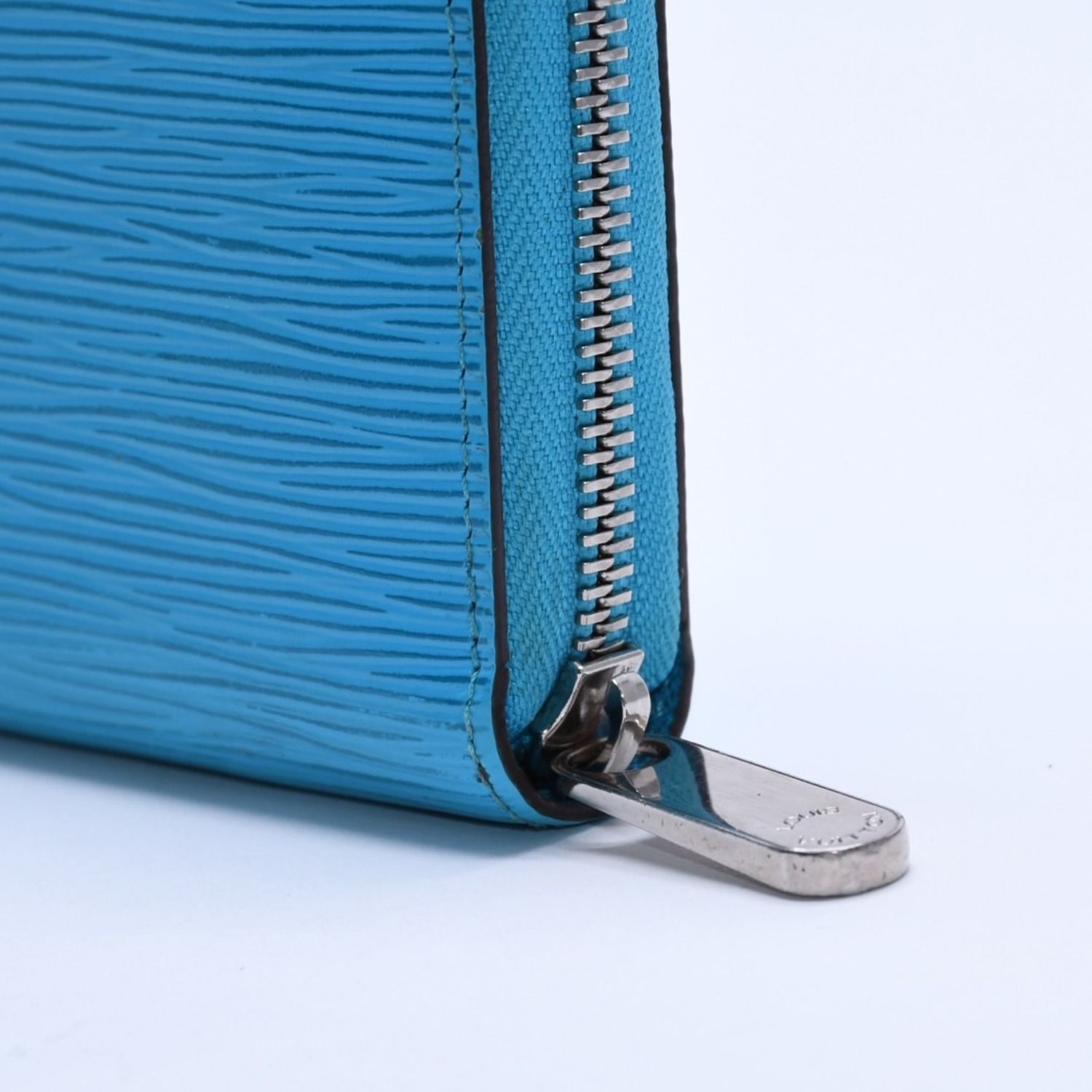 極美品 LOUIS VUITTON ルイヴィトン ジッピーウォレット 長財布 M81543