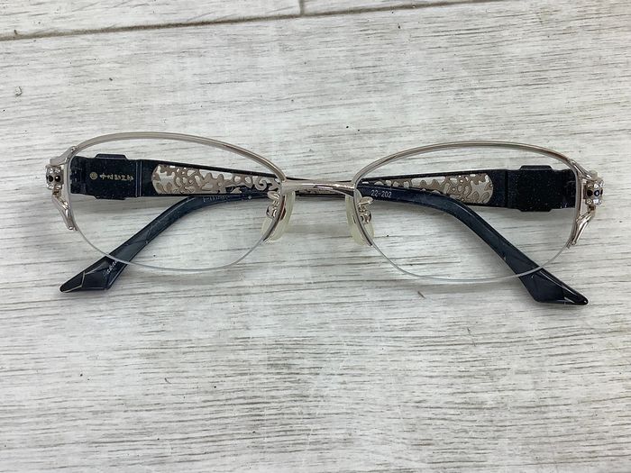 P19 希少 中村勘三郎 眼鏡 F-TITANIUM 52口17-138 22-202 度入り めがね フレーム取りに 現状品