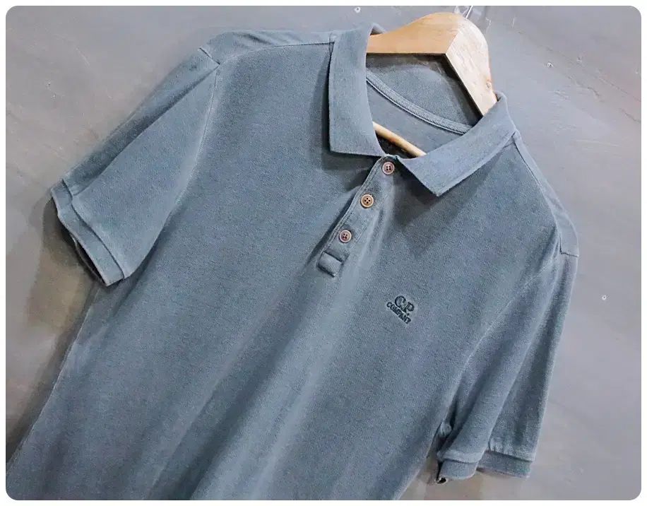 C.P. COMPANY シーピーカンパニー PIGMENT ピグメント ロゴ 半袖 Tシャツ (メンズ100)