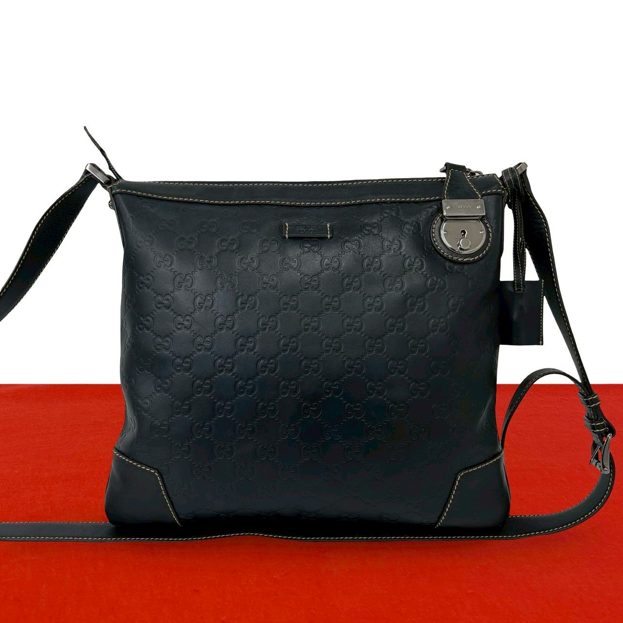 極 美品 希少品 鍵付き GUCCI グッチ シマ GG 柄 刻印 レザー 本革