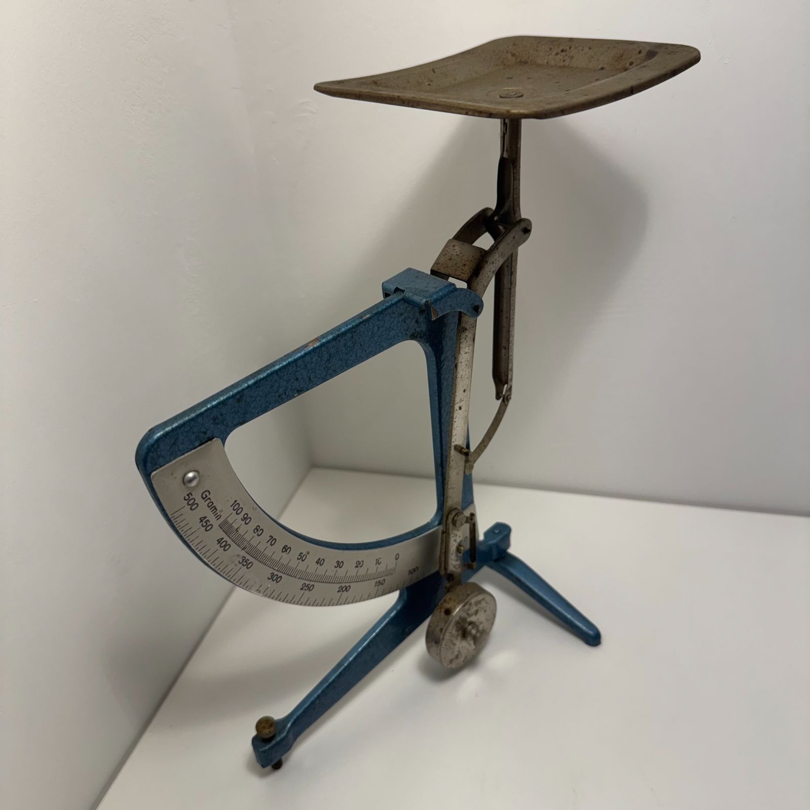 Vintage Letter Scale〈振り子式レタースケール〉Germany 500g計