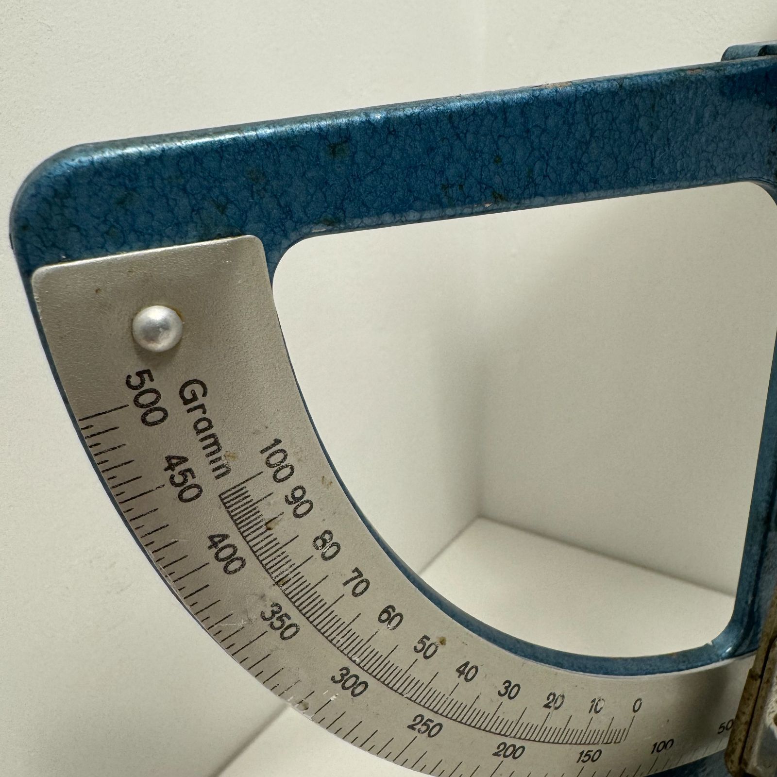 Vintage Letter Scale〈振り子式レタースケール〉Germany 500g計