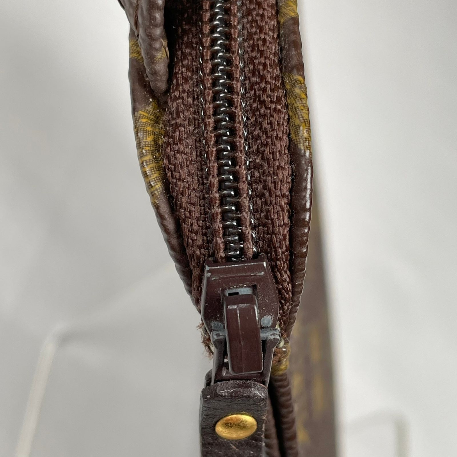 LOUIS VUITTON ルイヴィトン ショルダーバッグ サコッシュ モノグラム
