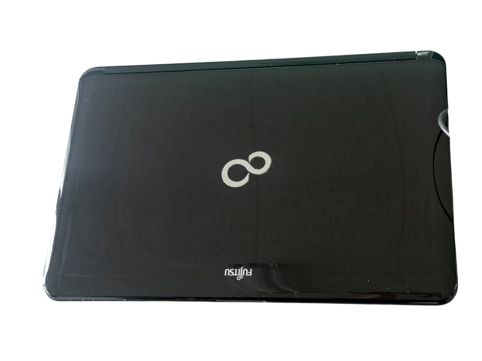 ジャンク】富士通 LIFEBOOK AH77/H i7 通電・液晶正常 簡易清掃済み