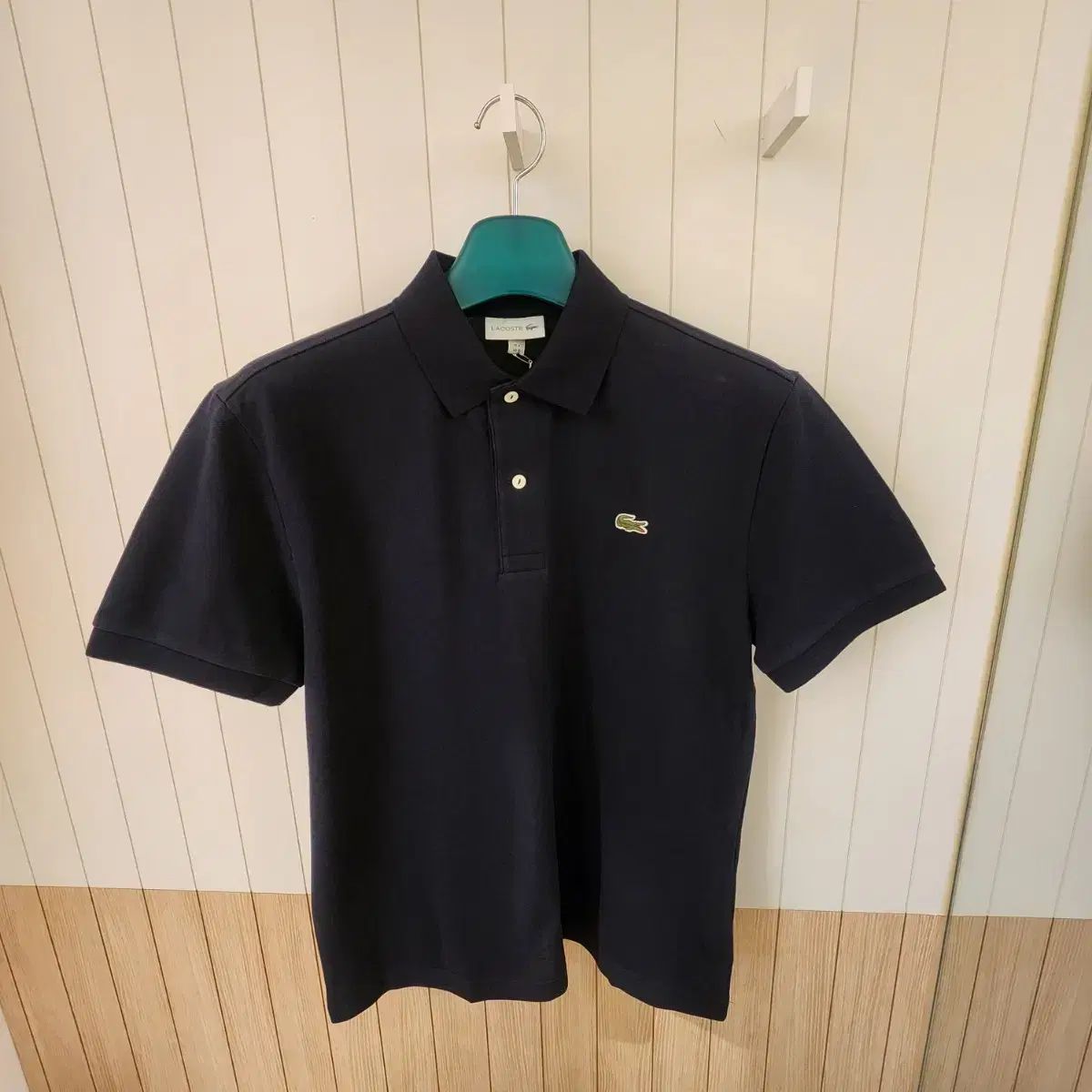 (新品) ラコステ メンズ 半袖 フレンチ レギュラーフィット ポロシャツ (カラーTシャツ)
