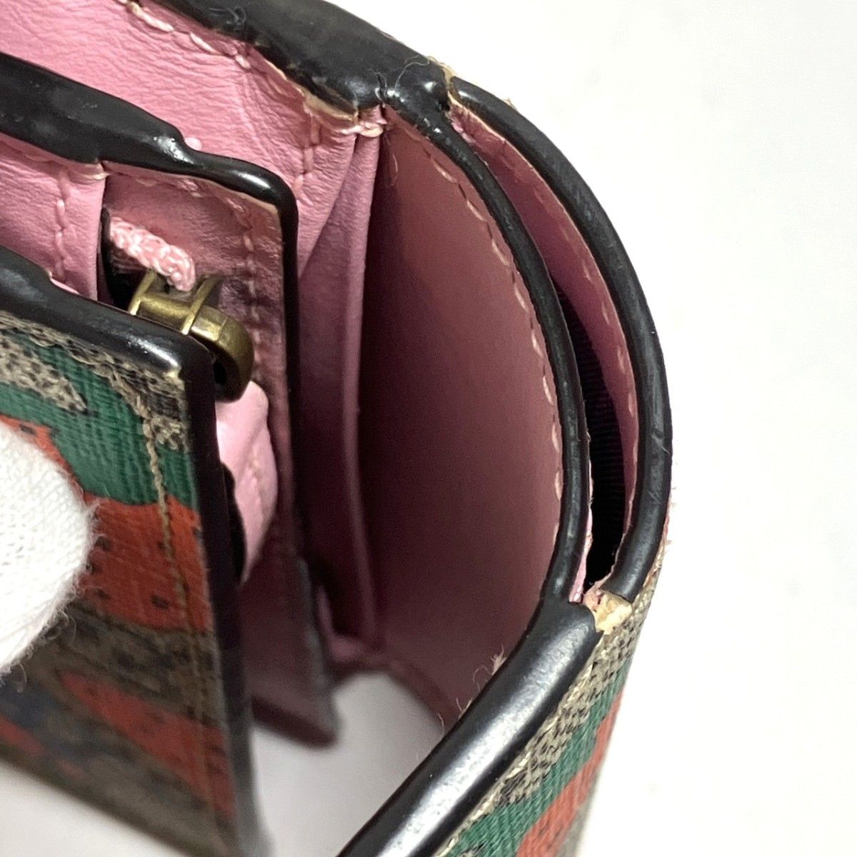グッチ GUCCI ストロベリー GGスプリーム 二つ折り財布 レザー 598778