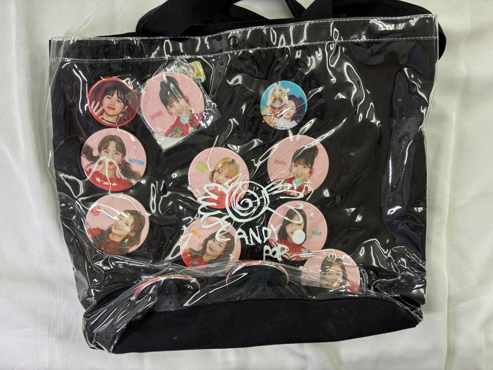 公式グッズ】TWICE Candy Pop トートバッグ ＆ 缶バッジ10個セット