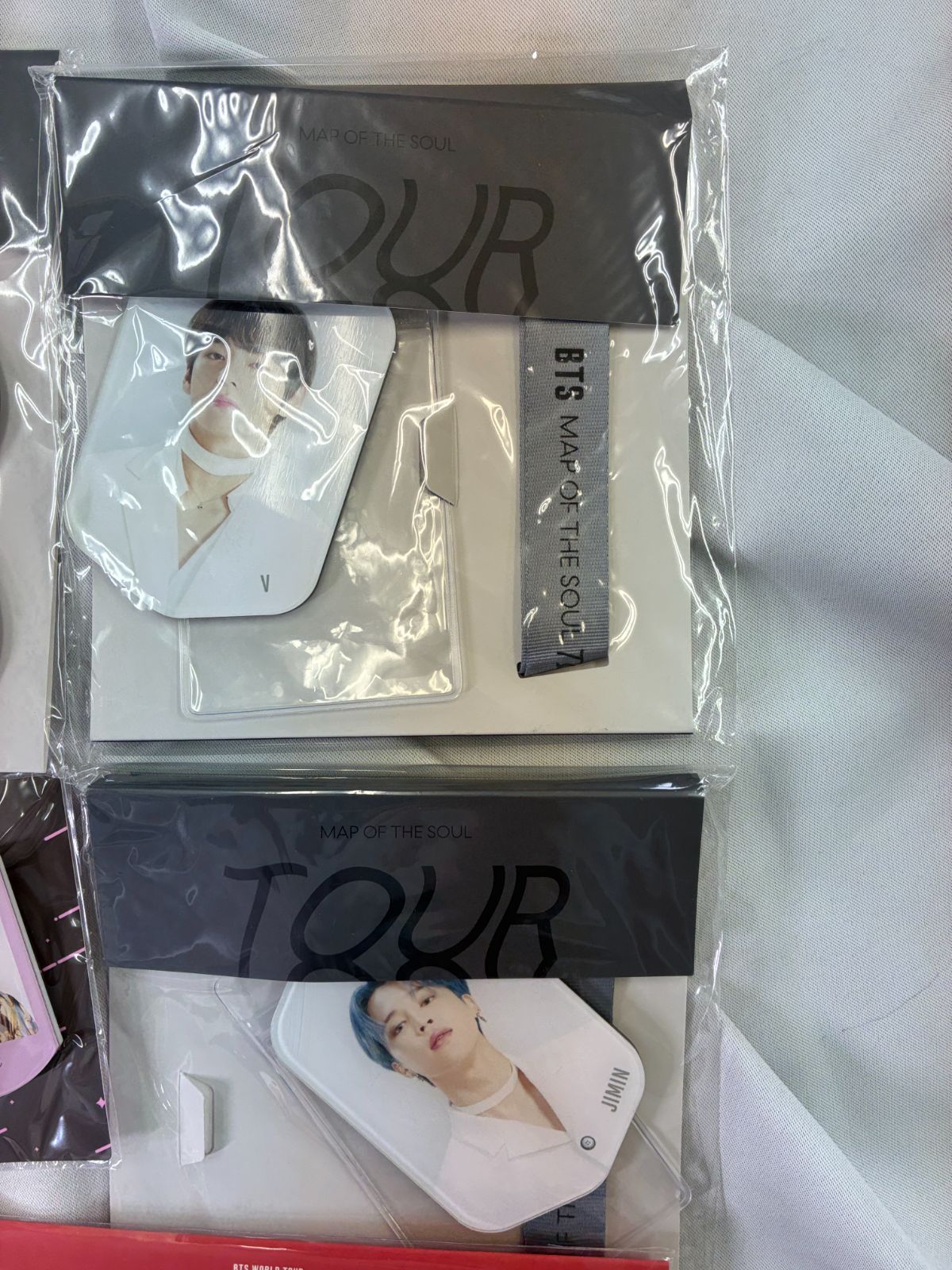写真の現状渡し・未使用】BTS ライブグッズ まとめ売りセット - メルカリ