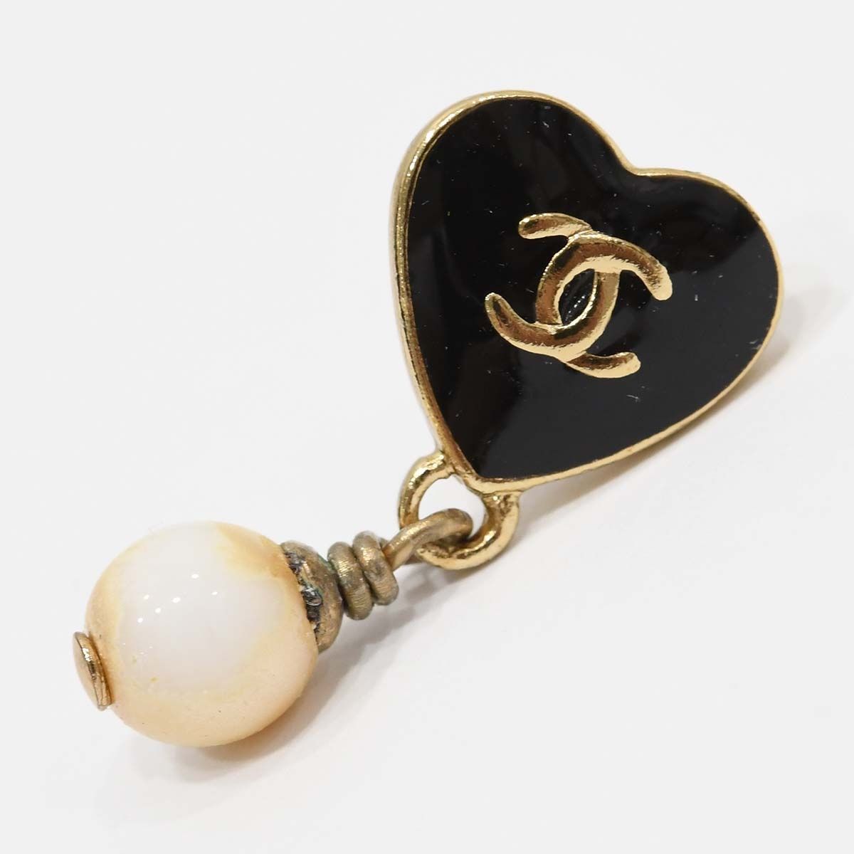 CHANEL シャネル ピアス ハート ココマーク フェイクパール 04A