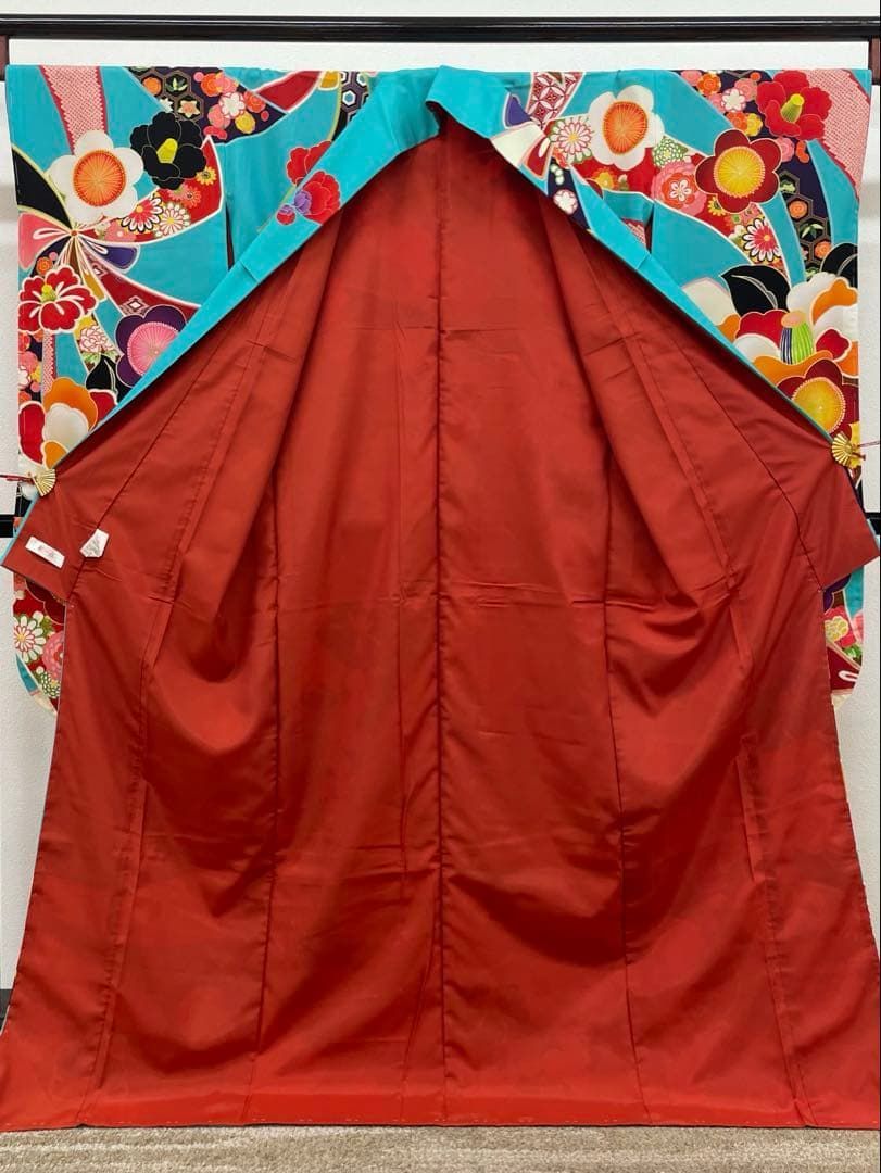 ポリエステル振袖 紅一点 大輪 椿 身丈170cm 新品未使用品 HKT227 