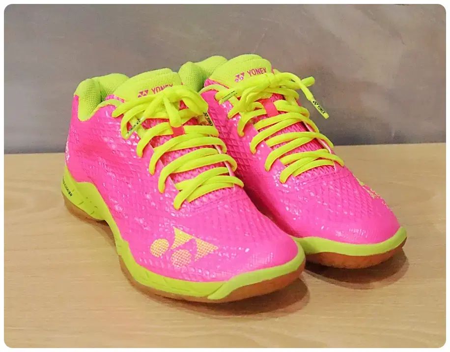 YONEX ヨネックス エアラス パワークッション バドミントンシューズ (240mm)