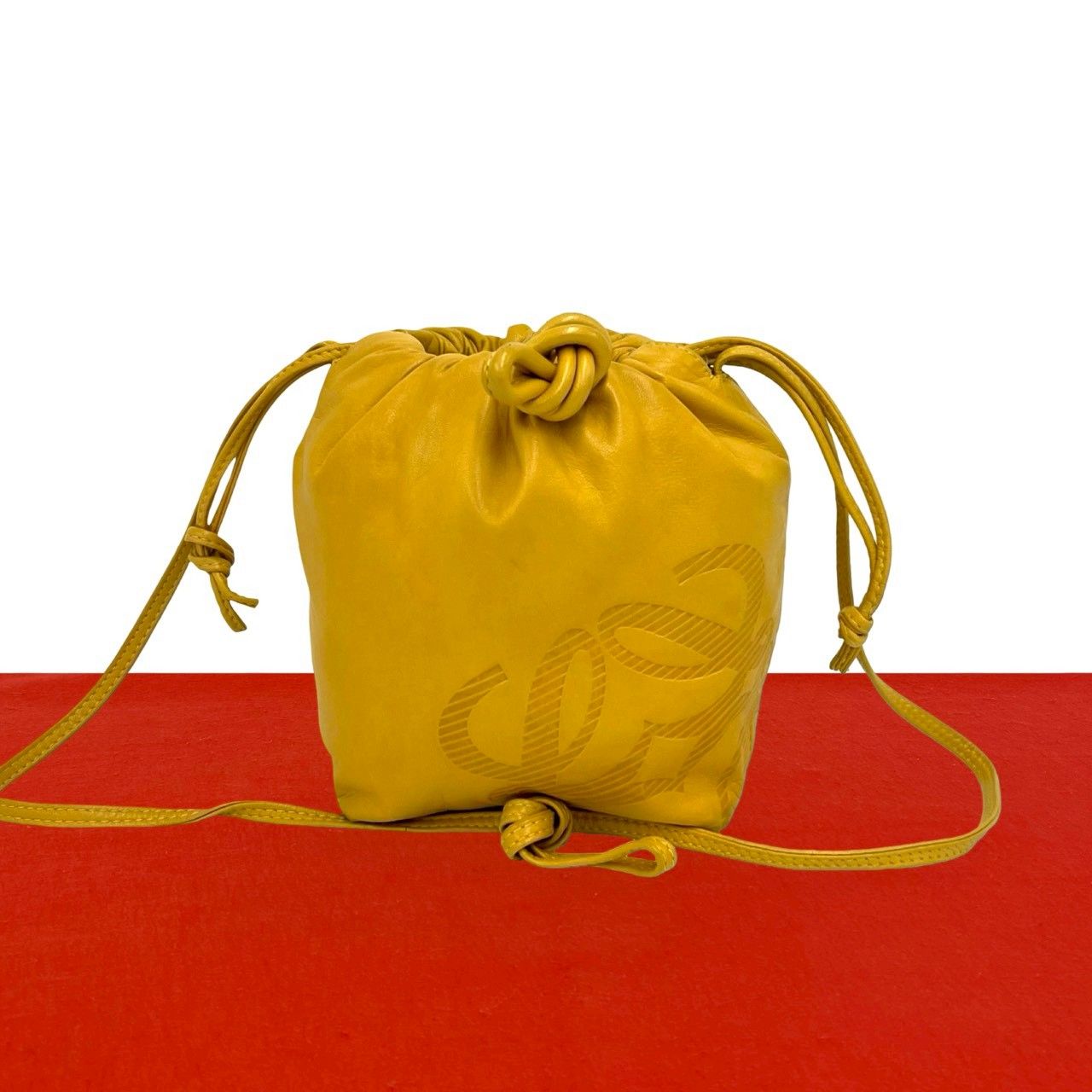 美品 LOEWE ロエベ ナッパレザー ロゴ ショルダーバッグ ポシェット