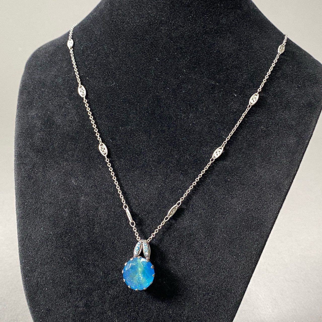 d20 【まとめ売り】 Mariana マリアナ 3点セット ネックレス クリスタル ジュエリー アクセサリー カラーストーン まとめt18r