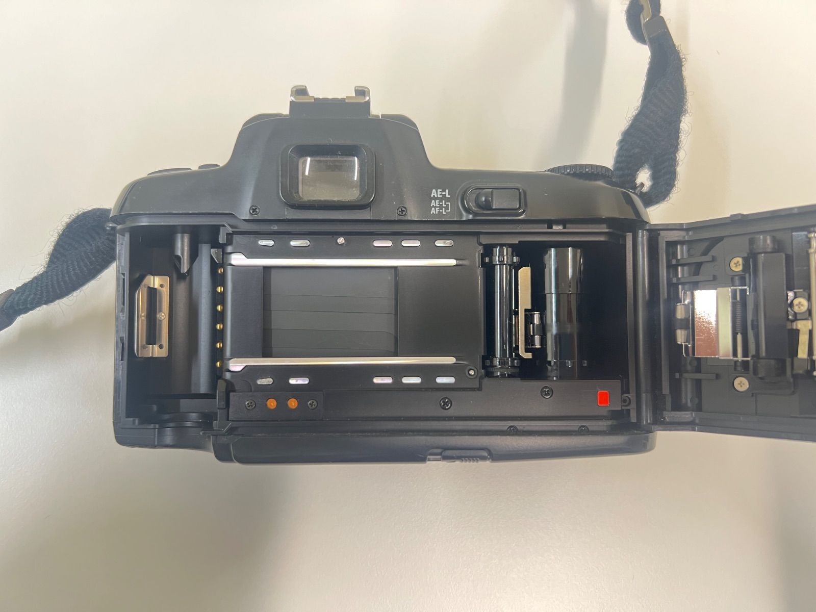 Nikon フィルム式一眼レフカメラF601 ジャンク品 - メルカリ