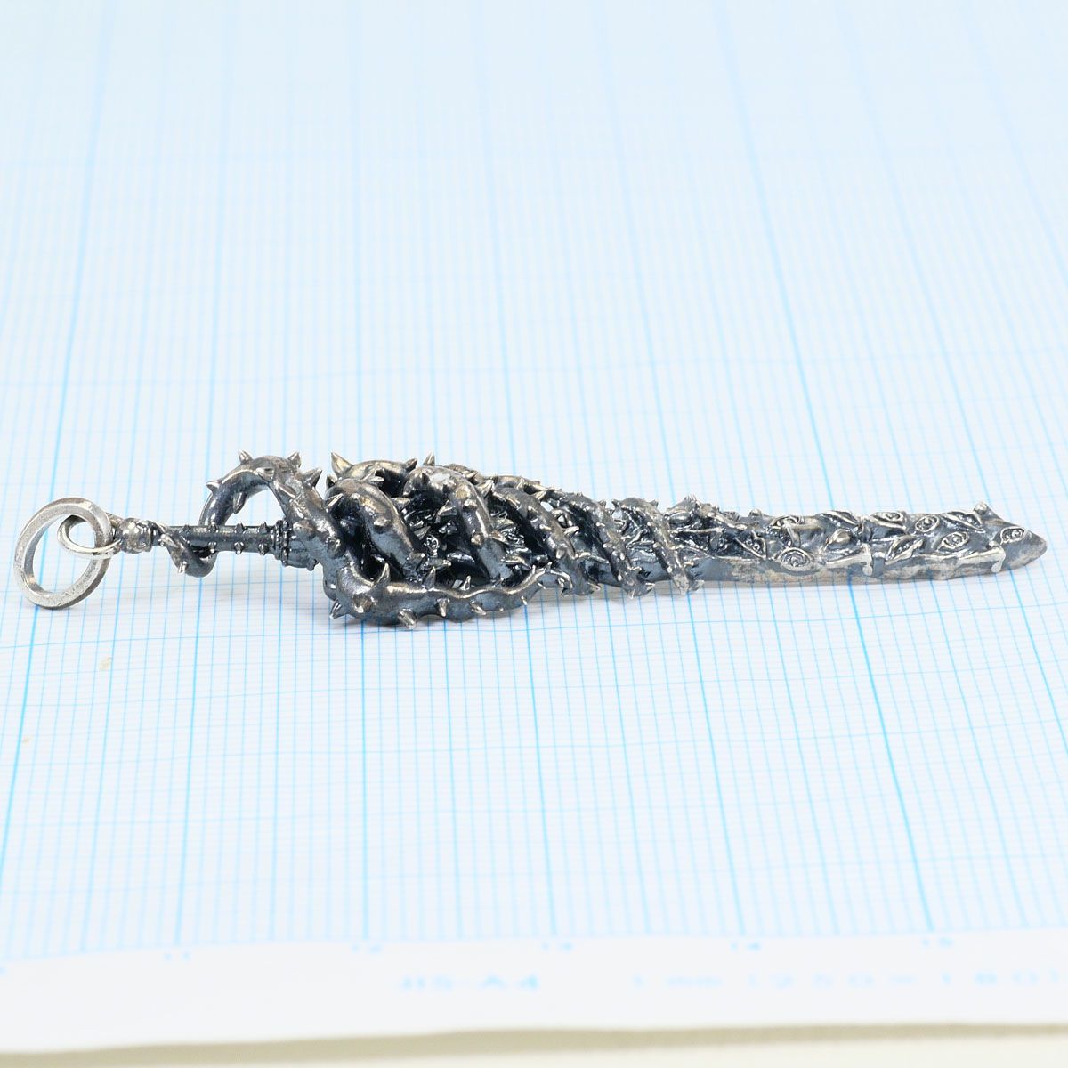 silent soldier シルバーペンダント　925 SAINTS ベルセルク 喚び水の剣 シルバー925 ペンダントトップ 総重量約