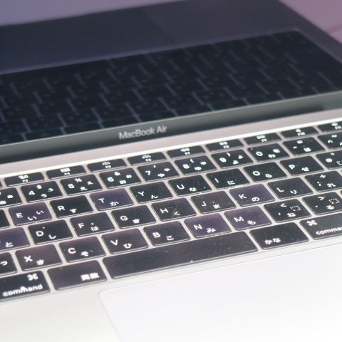 超美品 MacBook Air 2019 13インチ 第8世代 Core i5 8GB SSD 128GB 