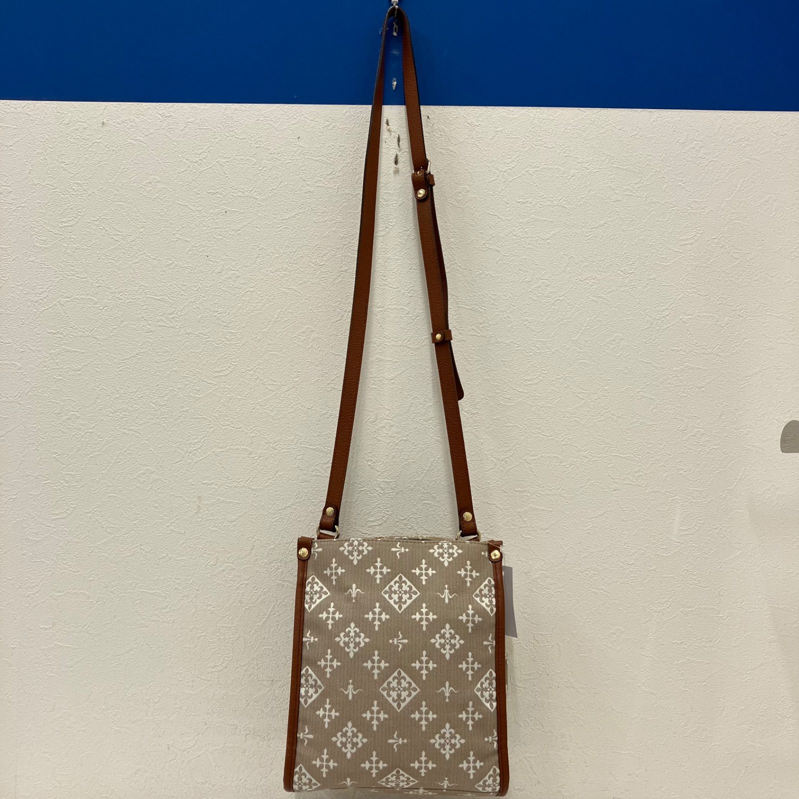 6120 【美品】 russet ラシット スクエアミニショルダーバッグ 