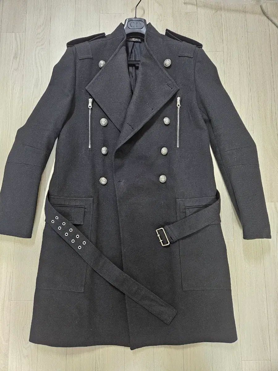 バルマン AW13 ベルト付き ナポレオン シルバー ボタン コート サイズ