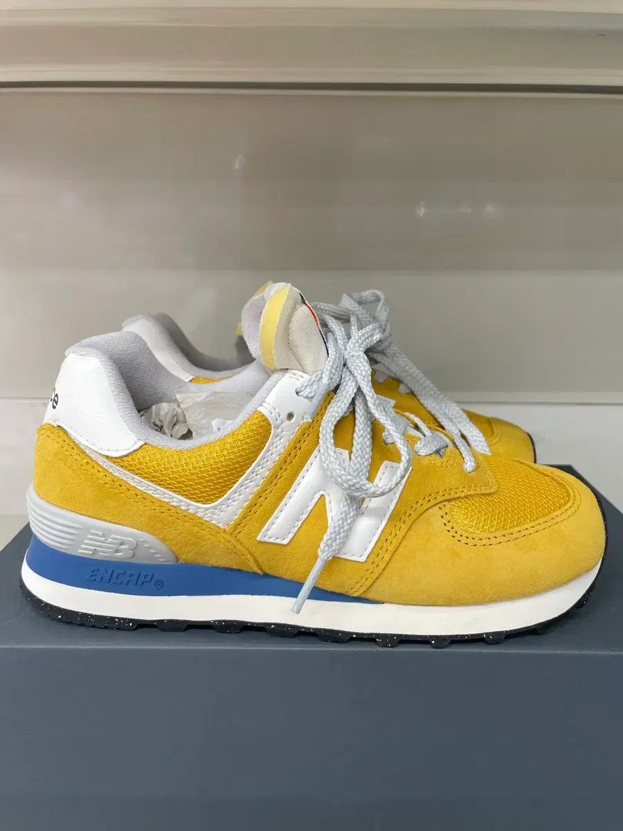 (新品) New Balance ニューバランス 574 Classic イェロー 220mm