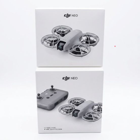 【中古品】　DJI Neo Fly More コンボ ドローン カメラ付き 4K UHDカメラ DN1A0626