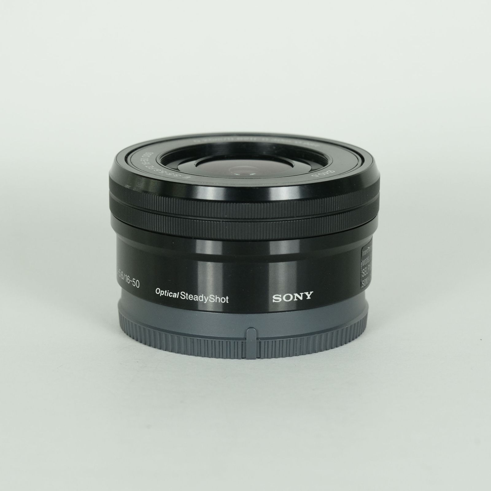 M*I様 SONY E 3.5-5.6/PZ 16-50 OSS レンズ 商品の説明電動ズーム機能を搭…