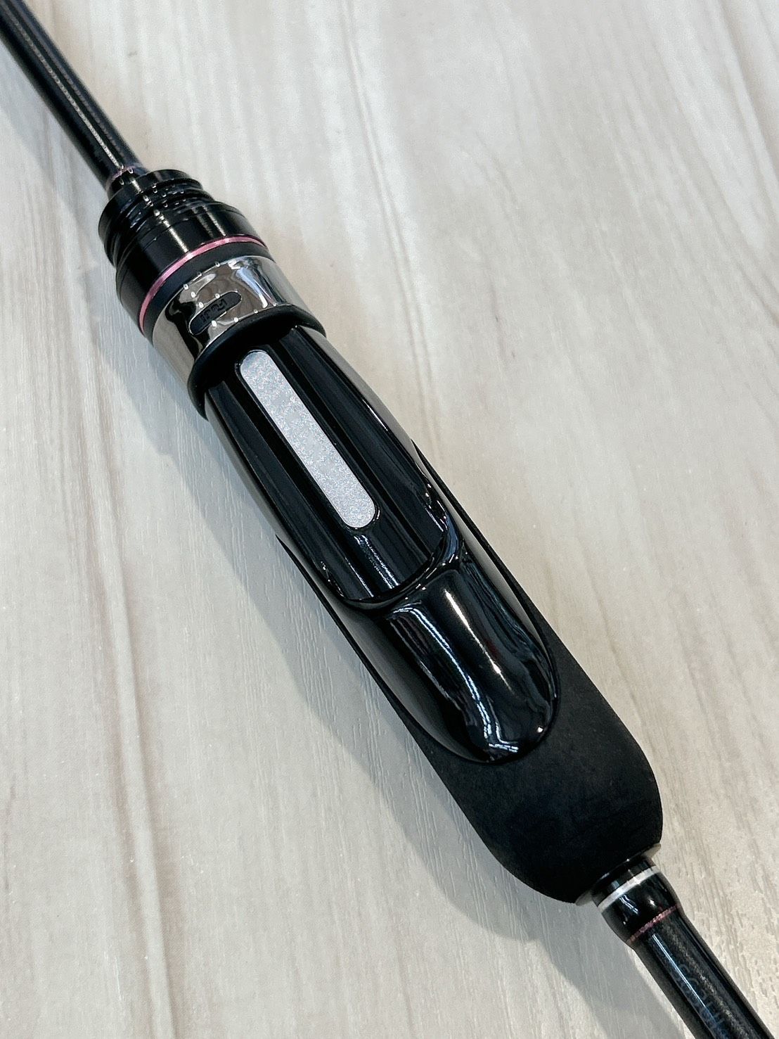 LUXXE ラグゼ 宵姫華 S63ul-solid 中古 希少 中古品】がまかつ ラグゼ 宵姫 爽 S63UL-solid - メルカリ