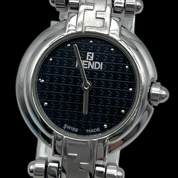 新品電池 稼働品 FENDI フェンディ 750L オロロジ ズッカ柄 レディース