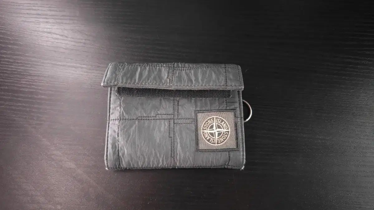 STONE ISLAND ストーンアイランド ナイロンメタル 二つ折り財布 ブラック