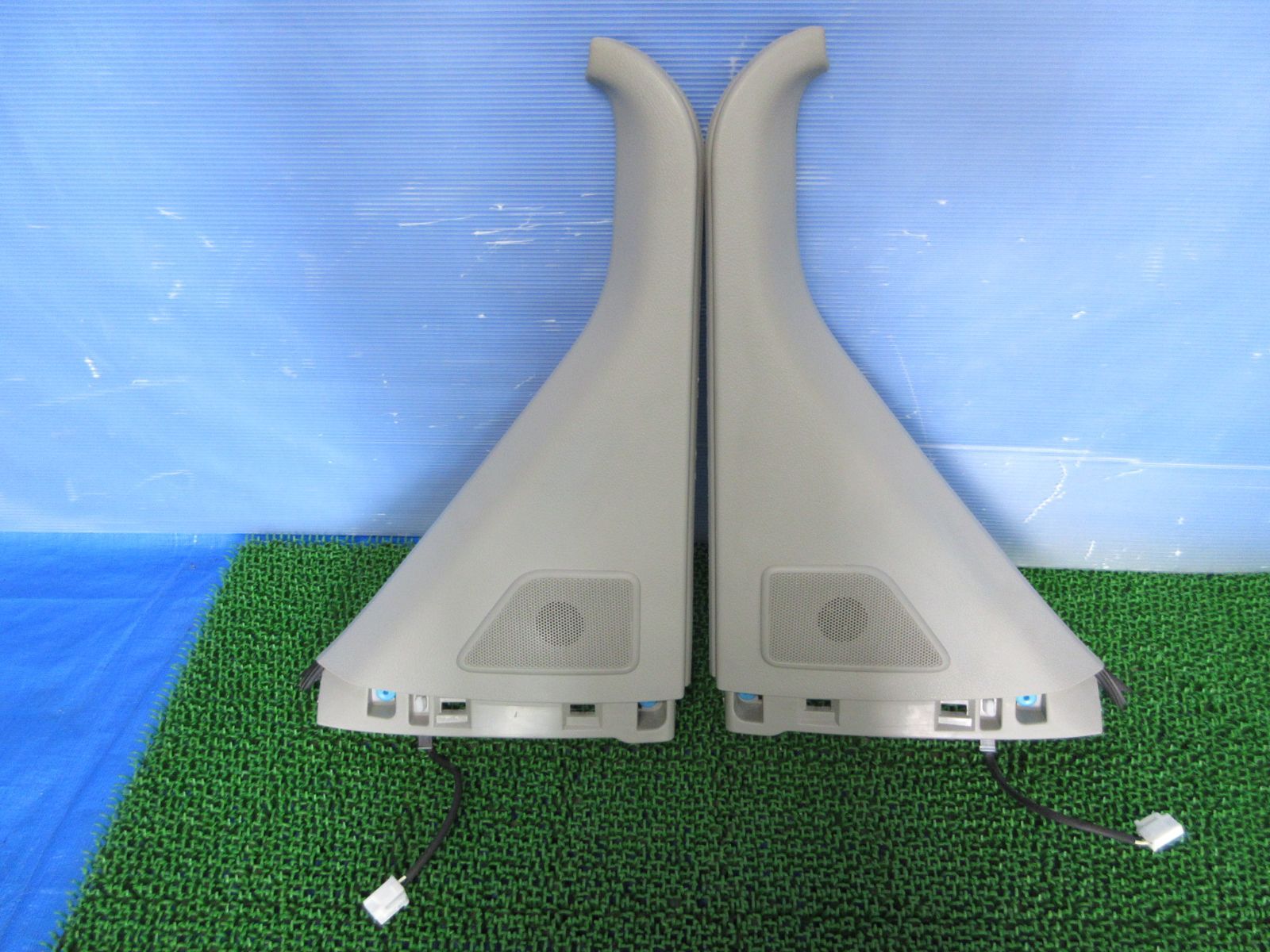 ★SFC7528/アルファード/ヴェルファイア ANH20W ANH25W/GGH20W GGH25W 前期 スライドドアスピーカー ツイッター 左右セット 67668-58030