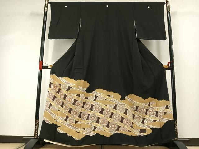平和屋着物●豪華黒留袖　駒刺繍　吉祥花文　金彩　正絹　逸品　AABI9426fy