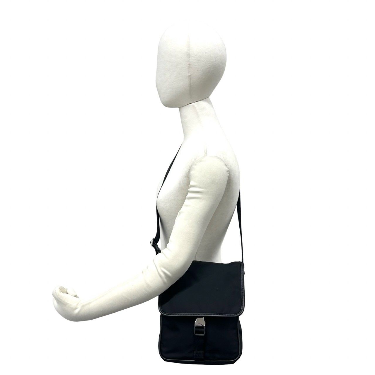 極 美品 PRADA プラダ 三角ロゴ プレート 金具 ナイロン サフィアーノ