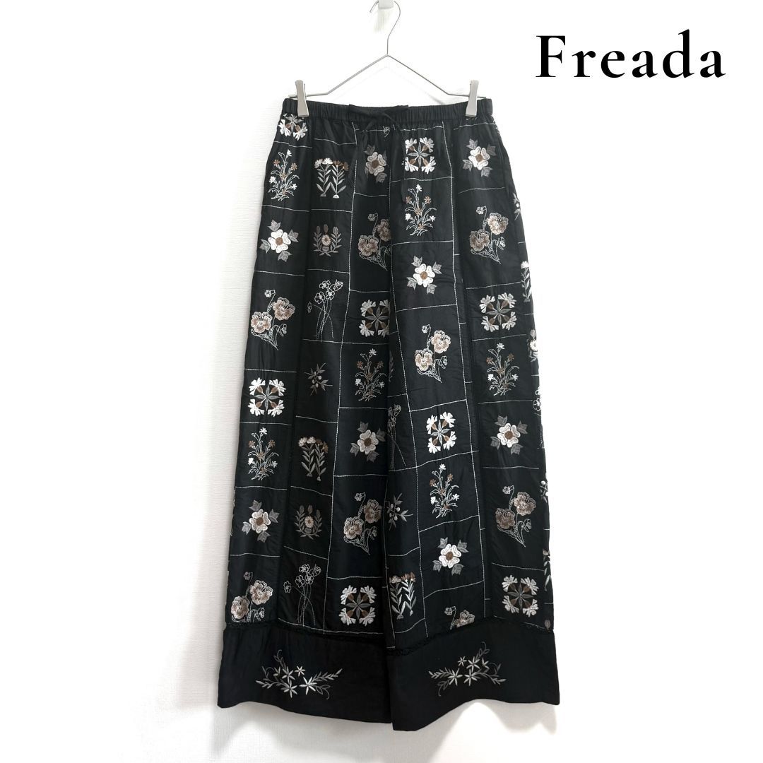 Freada フリーダ パッチワーク花刺繍パンツ イージーパンツ ワイド